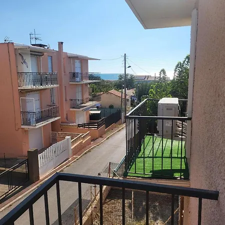 Sp000-017b 3 Pièces - Jusqu'à 5 Personnes - Pierre La Saint-Pierre-la-Mer (Aude)