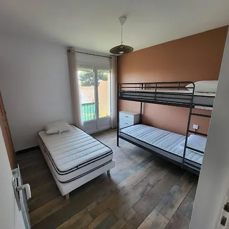 Sp000-017b 3 Pieces - Jusqu'a 5 Personnes - Pierre La Apartment *
